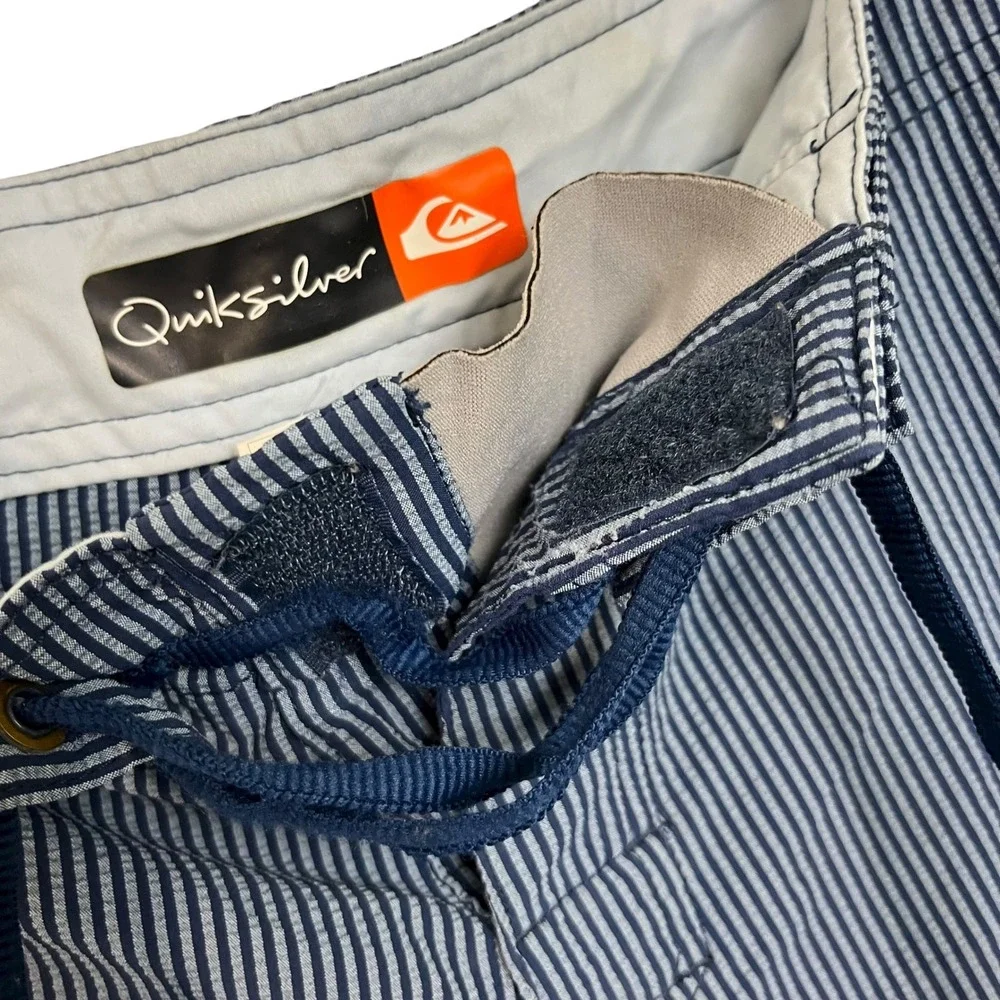 Quiksilver Mens Striped Board Shorts Size 34 Drawstring‎ Cargo Pocket Swim